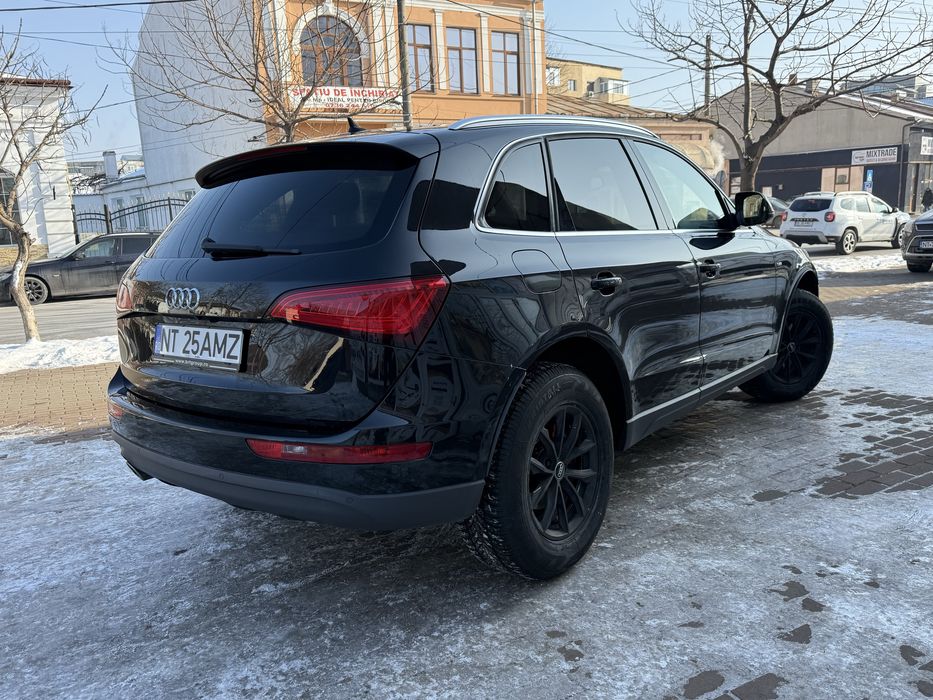 Audi Q5 2.0 TDI 4x4 Unic proprietar