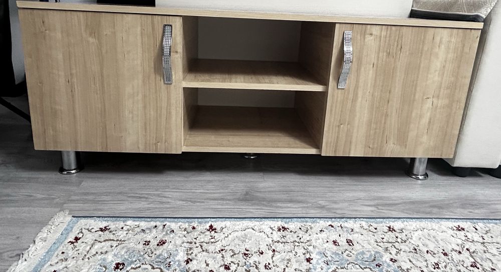 Тумба под телевизор