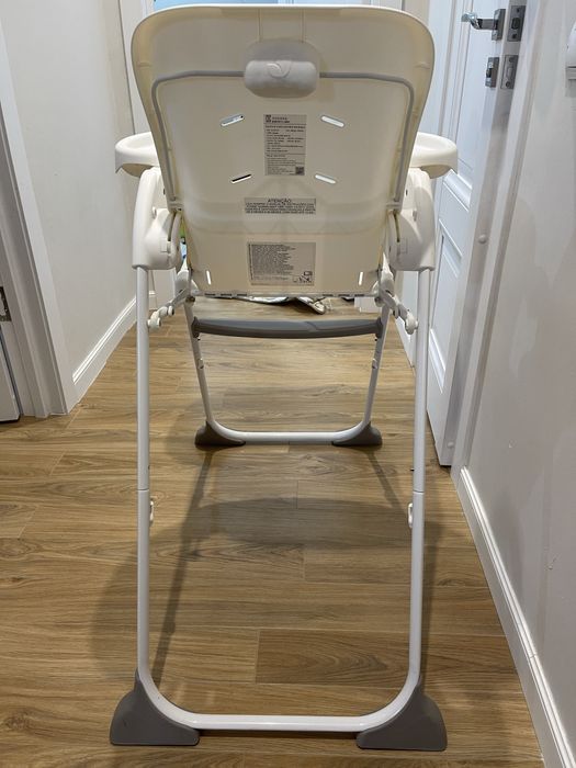 Детский стульчик для кормления