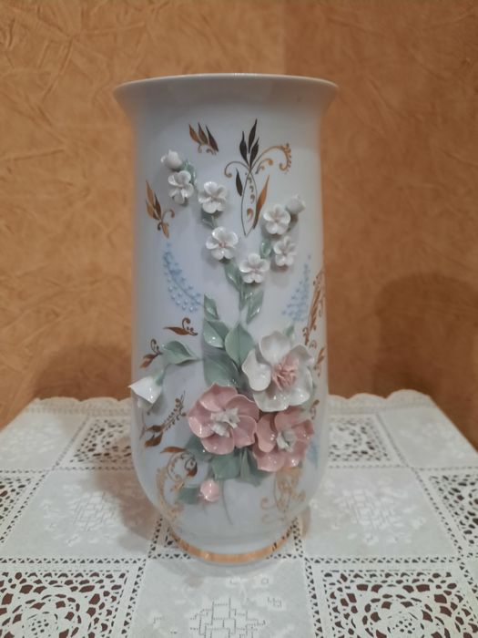 Красивая, винтажная, фарфоровая ваза Кисловодский ФЗ,  ручная работа,