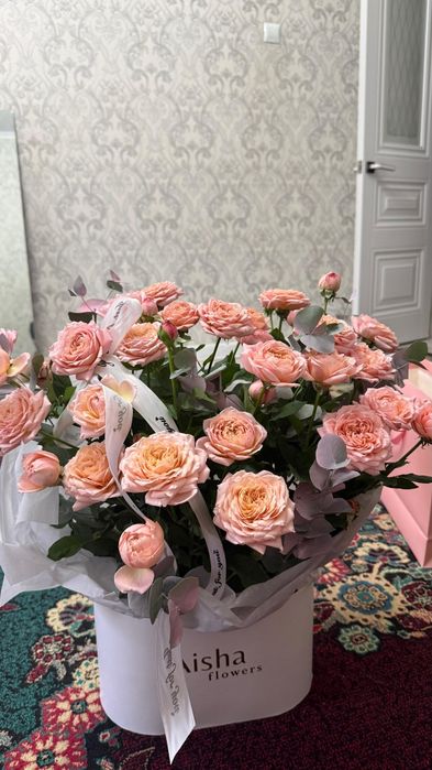 Красивые цветы для красивых девушек