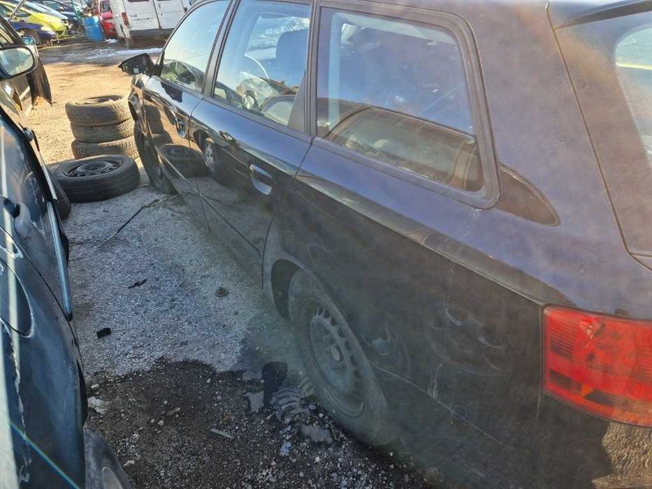 Audi A4 Avant 2.5 tdi 163кс р за части