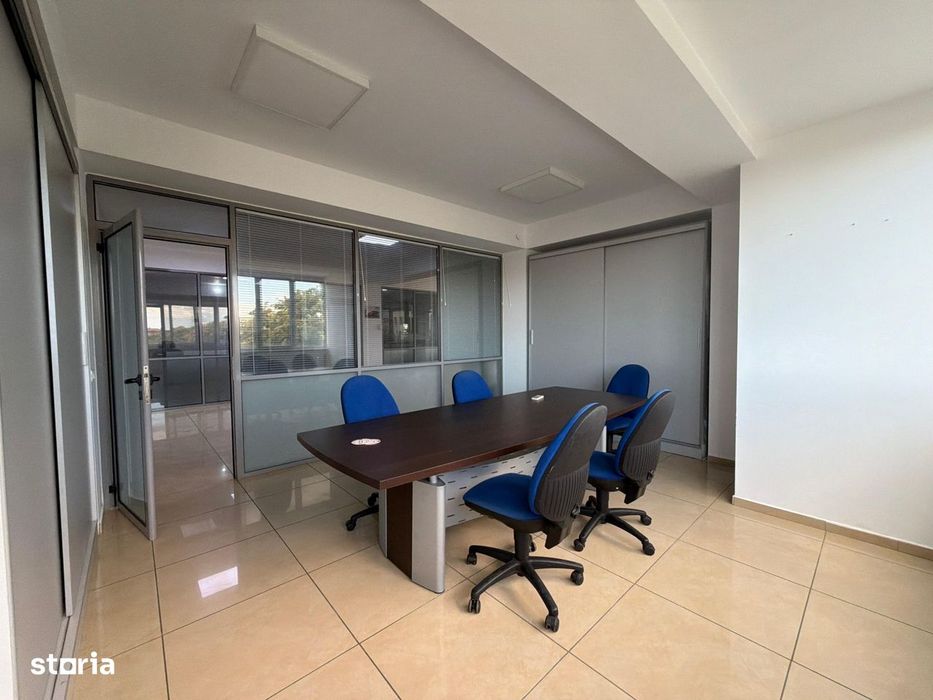 Spatiu comercial Birouri 208 mp + Terasa 196 mp