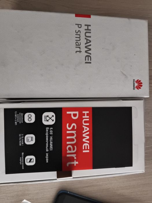 Продам телефон Huawei P smart
