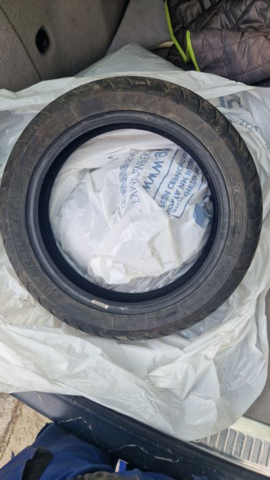 Продавам втора ръка  гуми за скутер