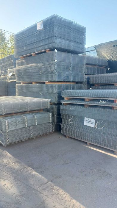 Plasa/ panou bordurat /TEAVA/ STALP 3.5-4.9MM/Zincat /Verde/Gri