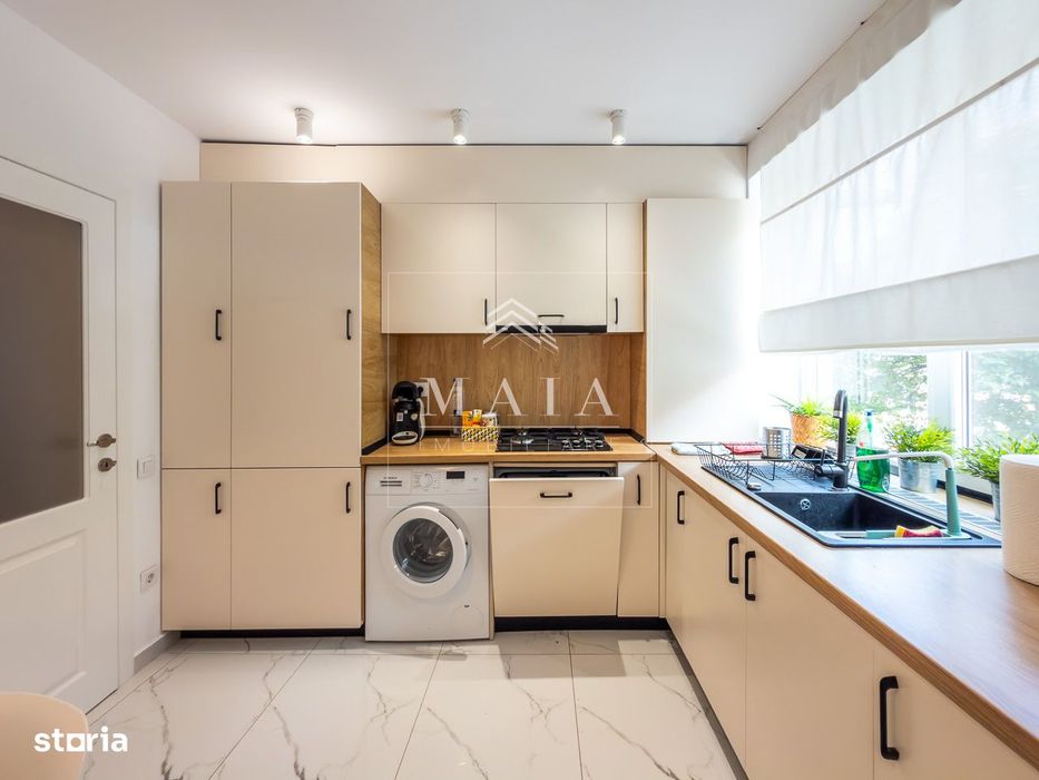 Apartament modern 3 camere de închiriat – Zona Ultracentrală-parcare