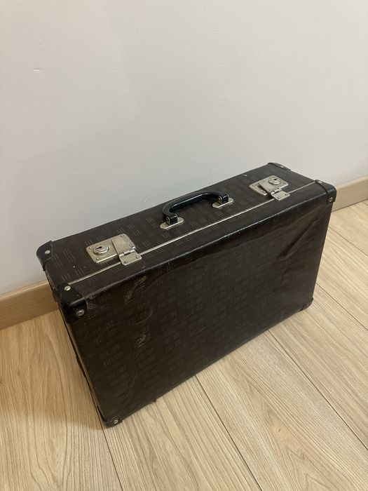 Винтажные чемоданы