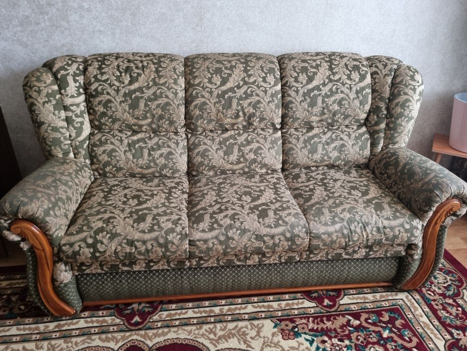 Диван мягкий б/у
