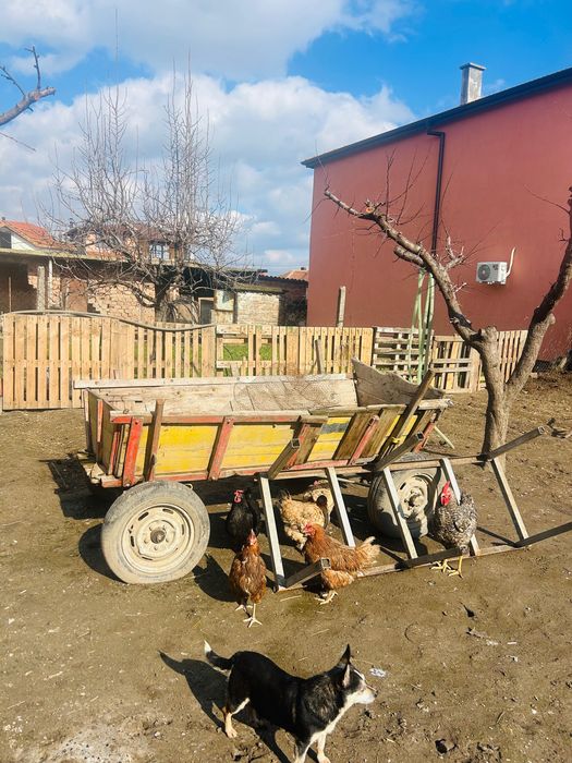 Продава се каруца