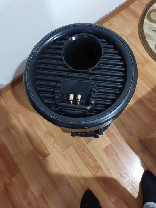 Statie si subwoofer