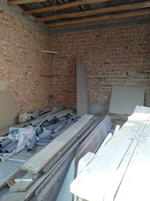 Уй сотилади 4 сотик