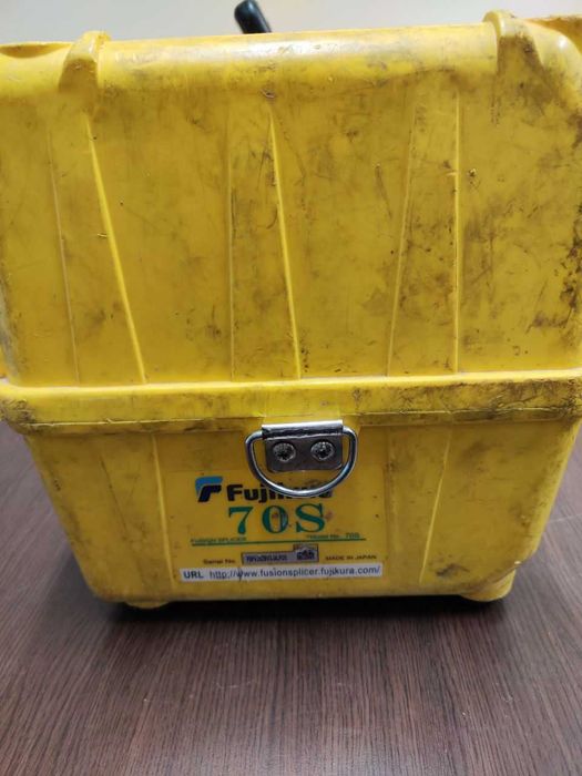 Продава се сплайсер Fujikura FSM-70s