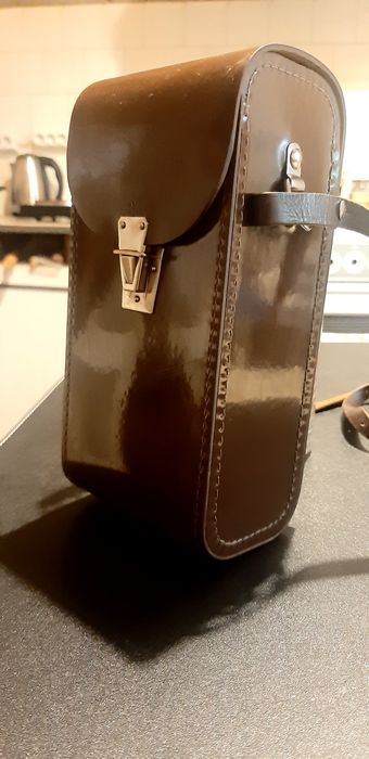 Ретро кожен калъф за фотоапарат