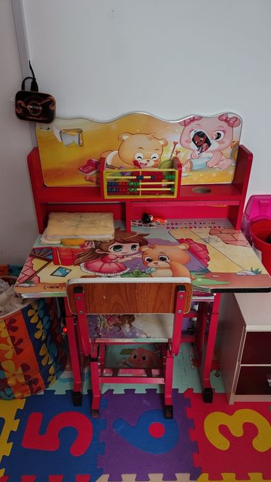 Birou copii de vanzare