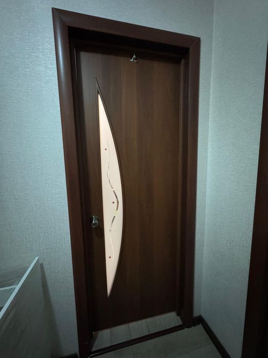 Продам межкомнатные двери