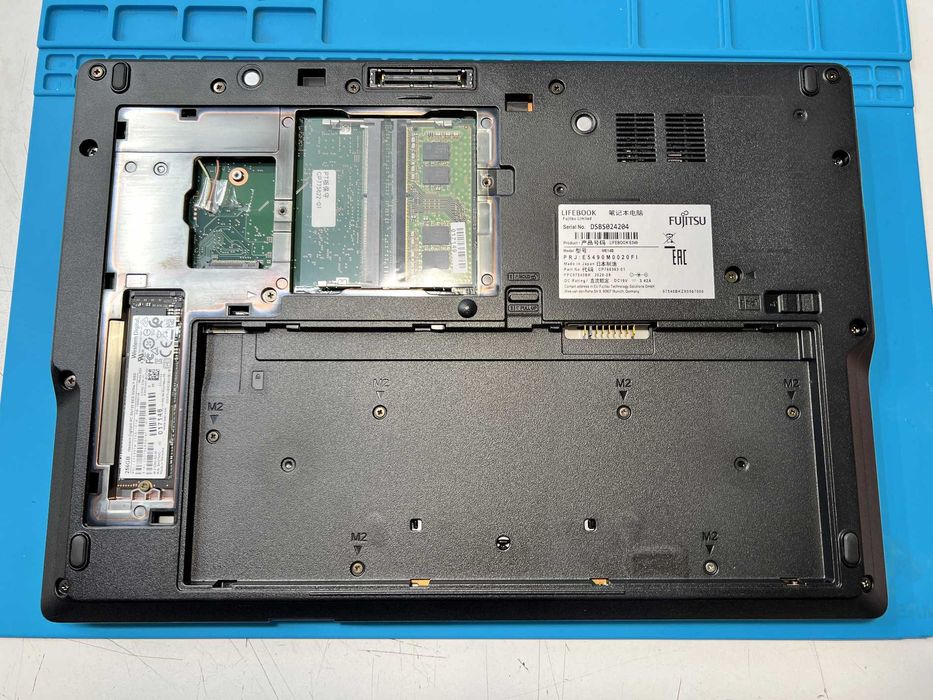 Реновиран лаптоп Fujitsu LIFEBOOK E549 i5-8265U 8GB 260GB/ Отлични