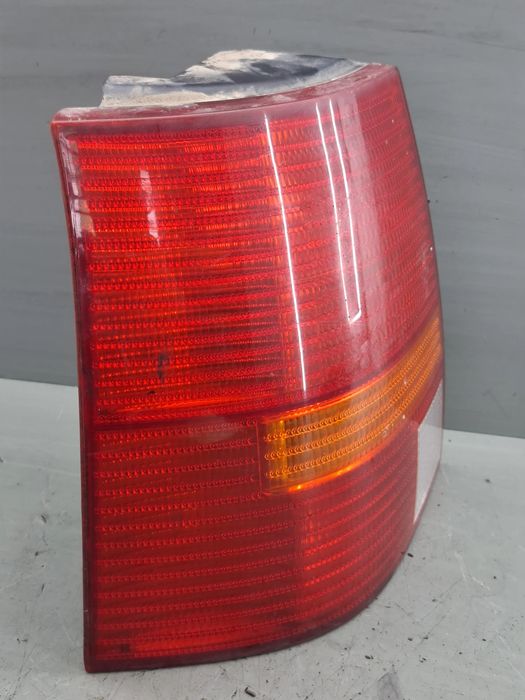 Lampa / Tripla stop stanga pe aripa - Volkswagen VW Golf 2001