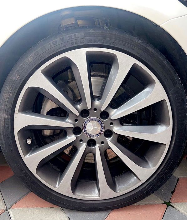 Jante Mercedes R19 Originale în două lățimi cu anvelope