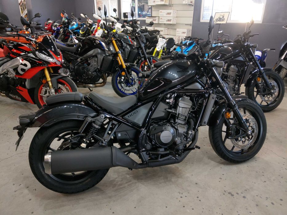 Honda Rebel CMX 1100 2025 Manual - nou - Honda Constanta by EST BIKE