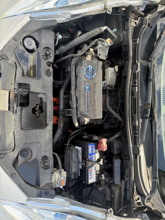 Nissan Leaf 24Kwh Нисан Лийф на части!