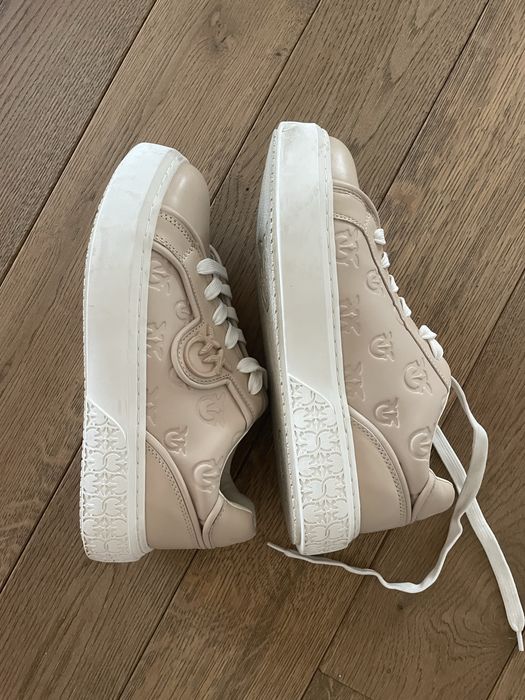 Сникърси Pinko Yoko 06-40 размер