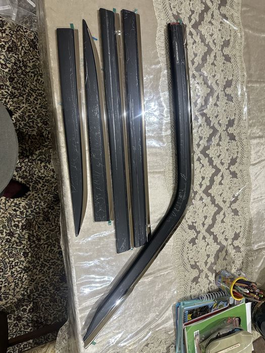 Toyota Prado 250  ветровик