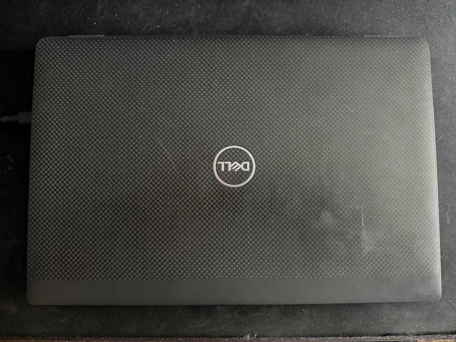 Laptop Dell 7310 i5 gen 10 / 256 nVME / 8Gb Ram / Fhd / 13"