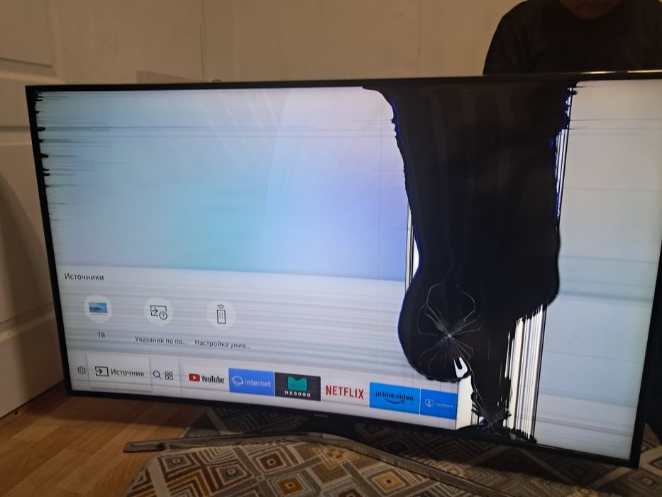 Продам   на  запчасти телевизор.