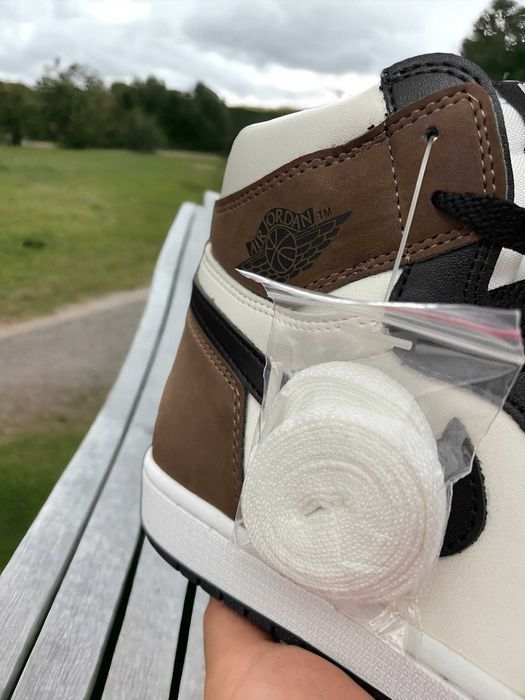 Adidasi Jordan 1 Dark Mocha | Produs NOU