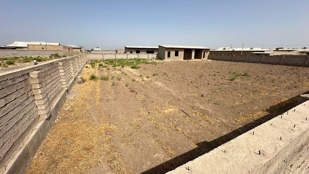 Hovli sotiladi (yerqurgon) uzunnavo mahallasida 16- sotih 40-40m