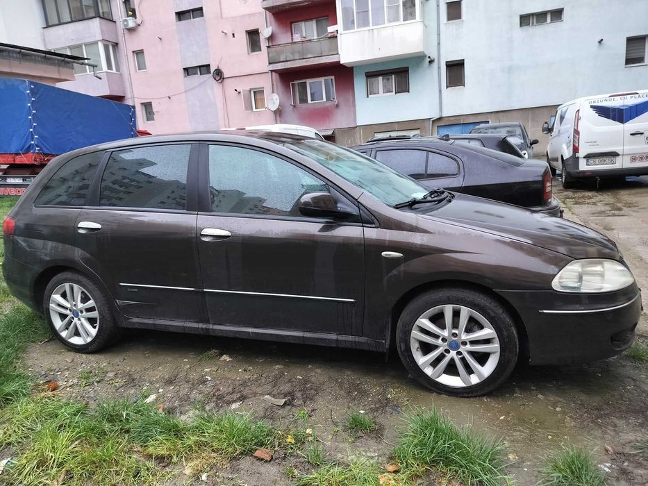 Vand  mașină Fiat Croma