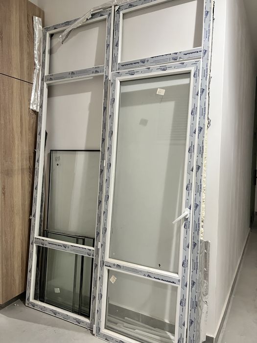 Продаю витражные окна балкона