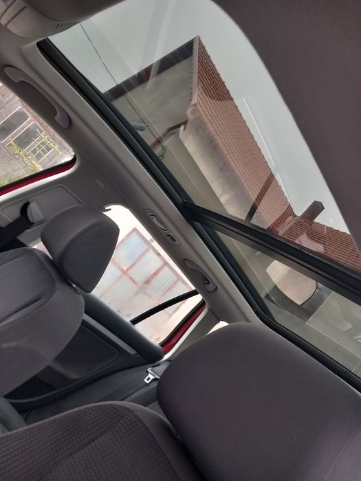 Vand w golf  5 ,1,9 tdi sau schimb.