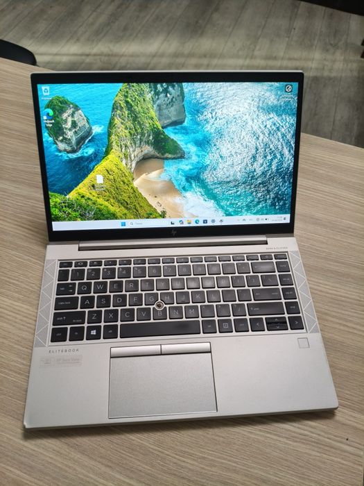 HP Elitebook 16xЯдер, мощный не дорого