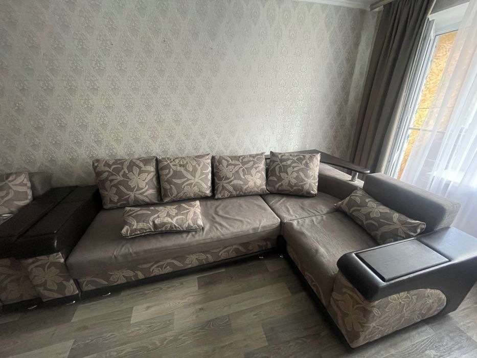 Продам диван и кресло