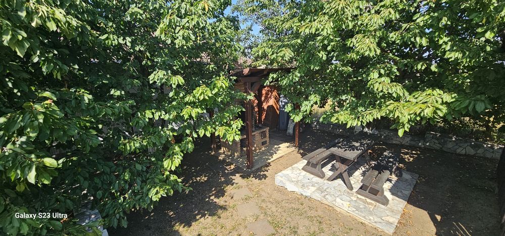 Casa de inchiriat , Dezmir