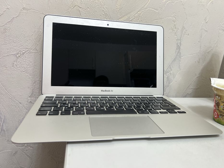 Mac Book Air ‘11