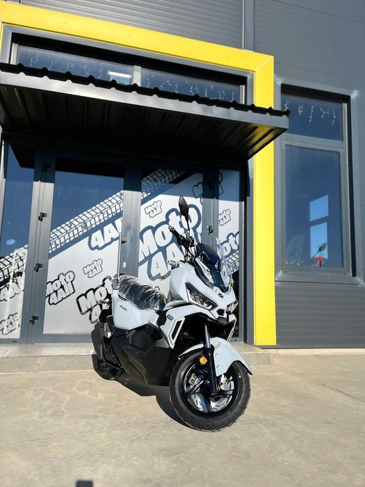 Scuter Sym ADX 125