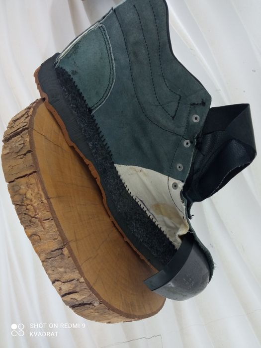 Спецобуви с и без металлическим носком