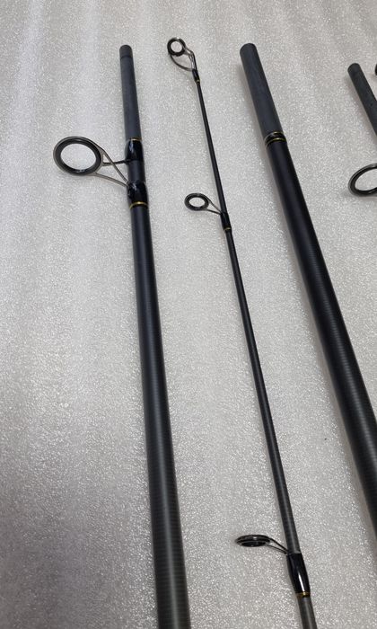 SET 4 Lansete FL LEGEND CARP 3.90 m 3.75 Lbs 3 tronsoane Model nou