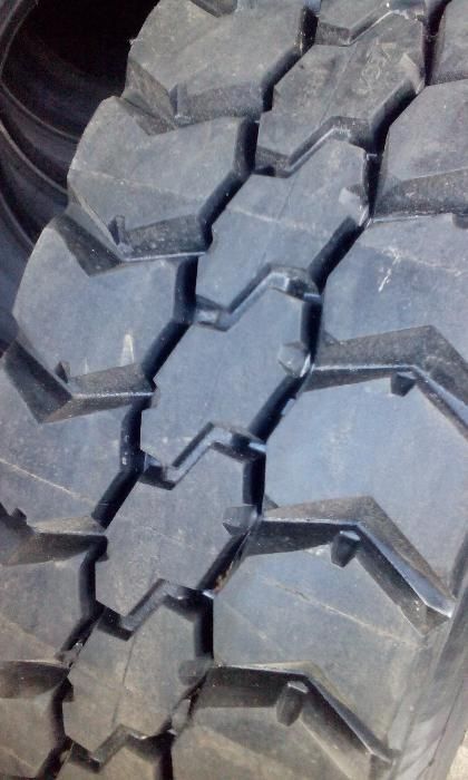 ГУМИ Нов Регенерат 13 R 22.5 FS= 420лв.с ДДС.