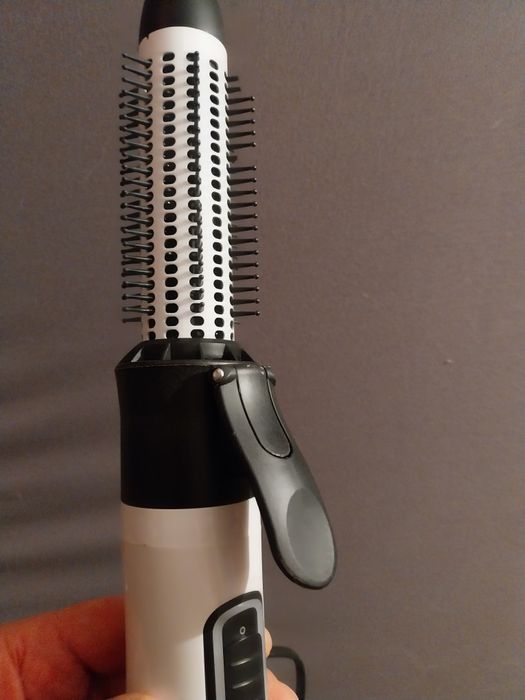 Електрическа четка за коса