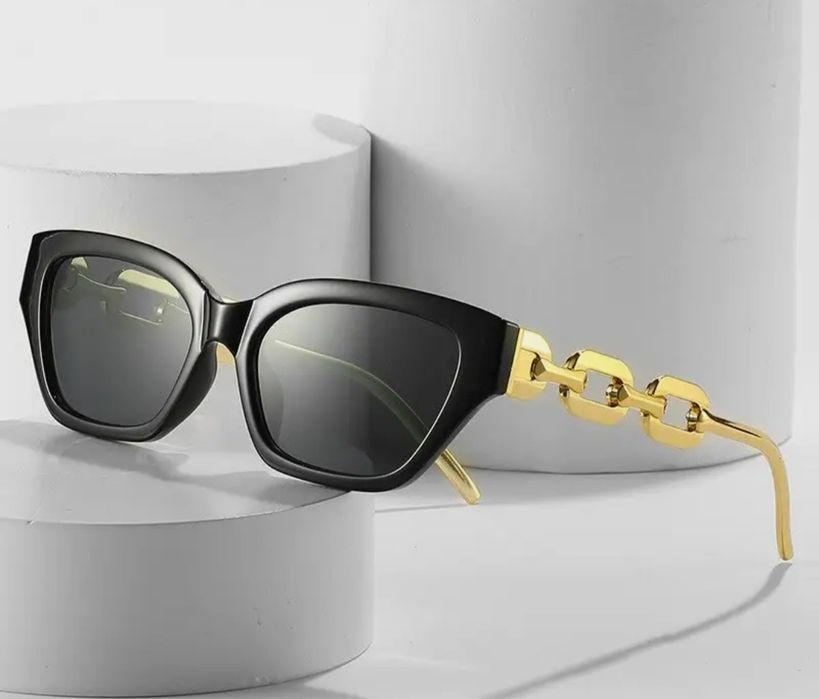 Скидка!Стильные женские очки с золотыми дужками