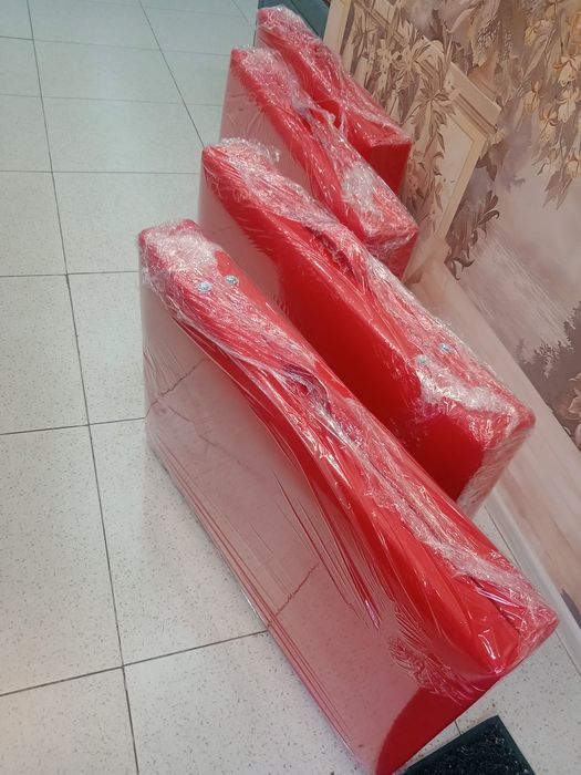 Кушетка ишлаб чикарамиз сифатига 1йил кафолат кушеткани узи 650 000