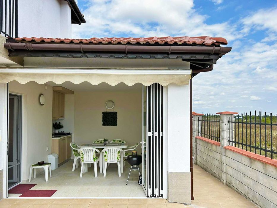 Дава се под наем Къща в с. Топола, Област Добрич - 140 кв.м за 229.5 € - Снимка #14