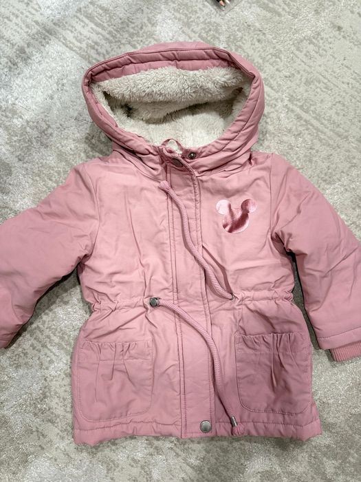 Продам парку- куртку на девочку