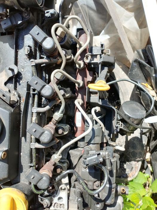 Продавам помпа за високо налягане за Нисан кашкай 1,5 dci