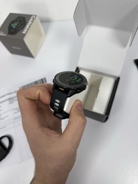 Garmin Forerunner 970 - Ca Nou + 8 Curele + 3 Folii + Factură