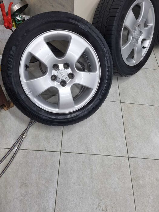 Оригинални алуминиеви джанти за Audi – 16 цола (5х100) с летни гуми